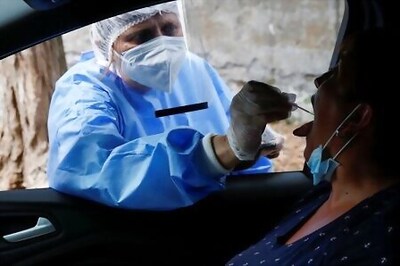 Queues form at Italian COVID-19 test centres as holidaymakers return