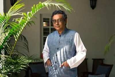 News18 Evening Digest: Swapan Dasgupta Resigns from Rajya Sabha and Other Top Stories