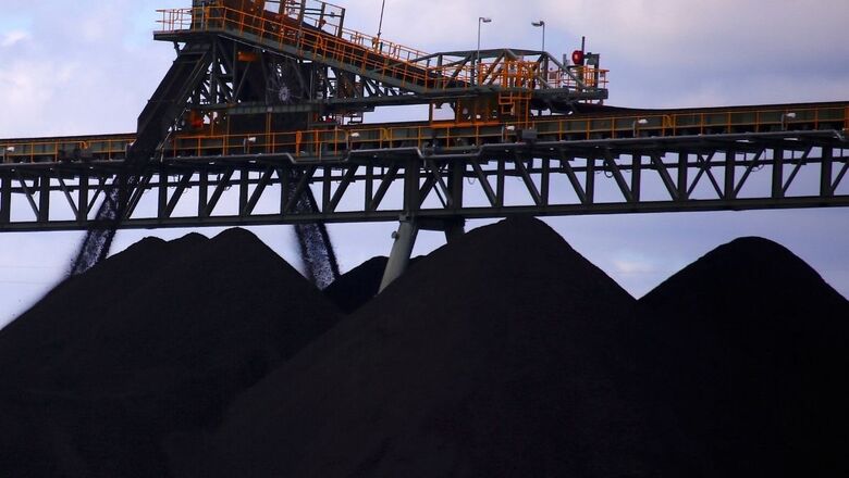 Govt Offers 67 Blocks in Second Tranche of Commercial Coal Mine Auction