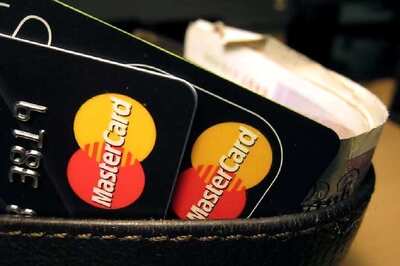 Blow to Mastercard, Visa as RBI Unlikely to Change Its Mind on Storing Data Locally