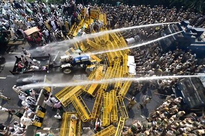 Kisan Kranti Yatra LIVE: Schools, Colleges in Ghaziabad Shut Tomorrow as Farmers Say Protests Won't Stop