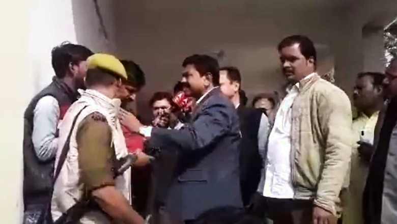 Question on Jailed Son Irks MoS Ajay Mishra, Caught on Cam Abusing Journalists, Calling Them 'Chor'
