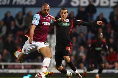 Inter Milan drop plan to sign striker Carew: reports