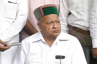 Virbhadra threatens to file defamation suit over allegations
