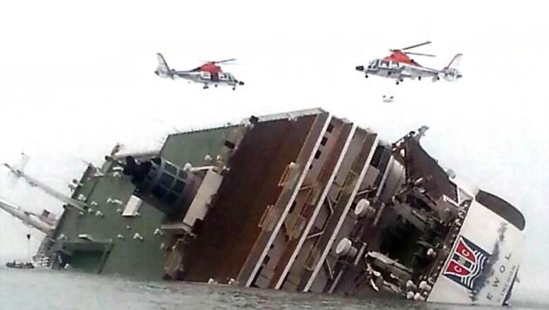 South Korea: 2 dead, 295 missing as ferry sinks