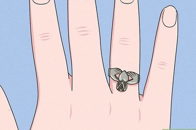 How to Wear a Claddagh Ring: Traditional Irish Rules