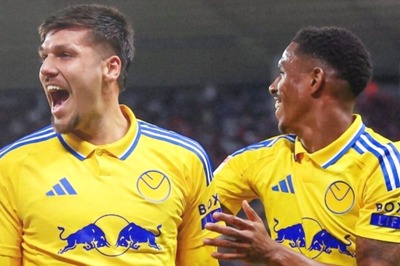 Illan Meslier's Howler Helps Sunderland Earn A Point Against Leeds In EFL Championship