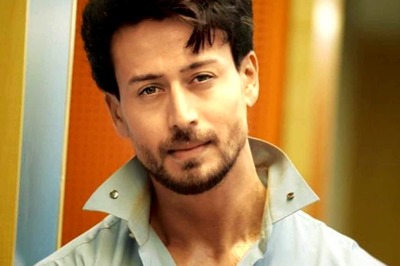 Tiger Shroff Posts Video with Bloodied Nose and Arm, Leaves Fans Worried; Watch