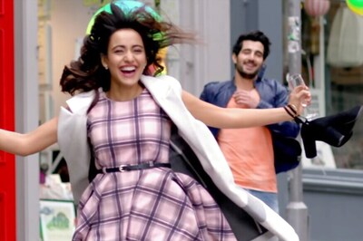 Shah Rukh Khan Wishes Anubhav Sinha Luck For Tum Bin 2