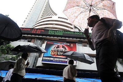 Sensex Trips 35 Points on Profit-Booking, Global Cues