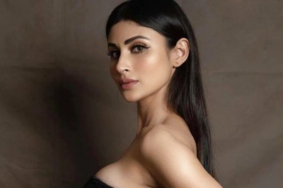 Mouni Roy Looks Stunning in Black Bodycon Dress, Fans Can't Take Eyes Off Her