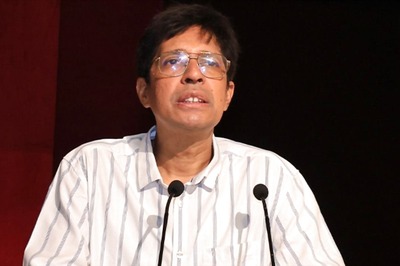 Writing AI, ML Codes Not Enough For India to Grow, Need More Civil, Mechanical Engineers: IIT-Madras Director