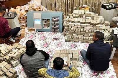 Income Tax Raids on Kanpur Perfume Manufacturer; So Far Rs 159 Crore in Cash Seized from His Residence