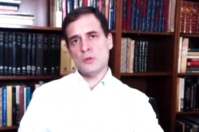 'Unaffected by Deaths': Rahul Gandhi Attacks Centre For Not Maintaining Data on Migrants Who Died During Lockdown