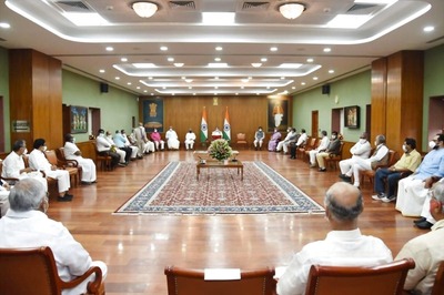 Parliament Gears Up for Stormy Session as Oppn Seeks Discussion on Farmers' Protest, Fuel Price; Govt Wants Bills Passed