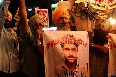 Attack on Sarabjit, Sanaullah: Will vengeful violence solve the problem?