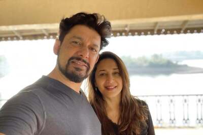 Sriram Nene 'Loving Life' with His 'Sweetheart' Madhuri Dixit, Shares Romantic Selfie