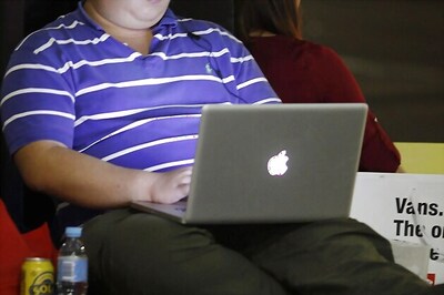 Couples want 'no online flirting' in wedding vows