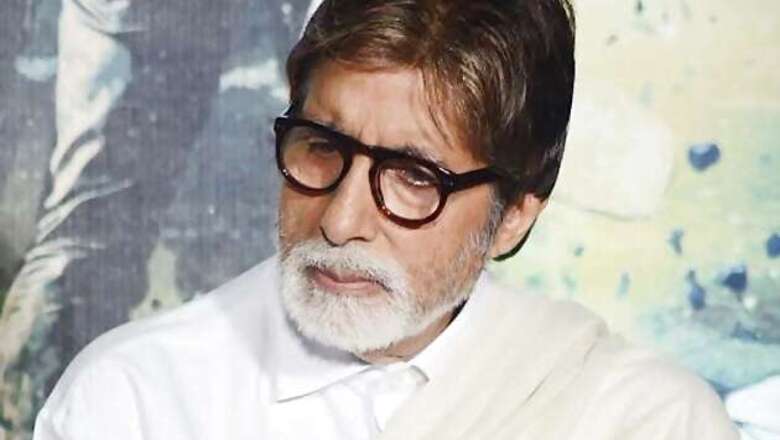 Amitabh Bachchan proud of Padma record set by his family