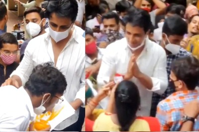 Crowd Gathers at Sonu Sood's House to Celebrate His Birthday, Fan Paints Actor's Portrait With Tongue