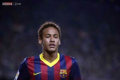 Barcelona's Neymar and Alba out for a month with injuries