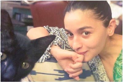 Alia Bhatt Introduces New Kitten Named Juniper, Whose Skills Include Biting and Taking Selfies