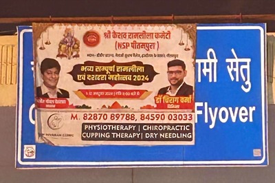Poster Stuck on Delhi Flyover Signboard Starts Civic Sense Debate: 'No common sense'