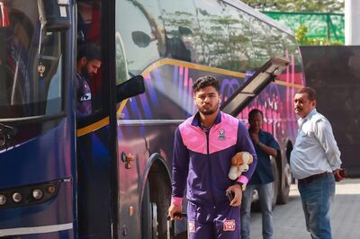 Riyan Parag Likes Fan's 'Come to RCB' Tweet, Breaks Silence on Old Image of Cheering For RCB