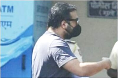 #MeToo Row: Anurag Kashyap Reaches Police Station in Alleged Sexual Assault Case