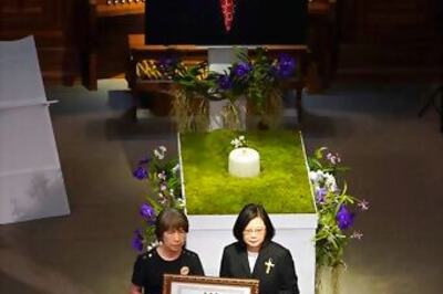 Taiwan, US Pay Tribute To Island's Leader, 'Mr. Democracy'