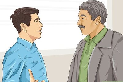 How to Make a Fake Fighting Scene for a Movie