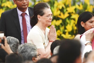 Sonia Gandhi Advised to Briefly Shift Out of Delhi Due to Chronic Chest Infection: Report