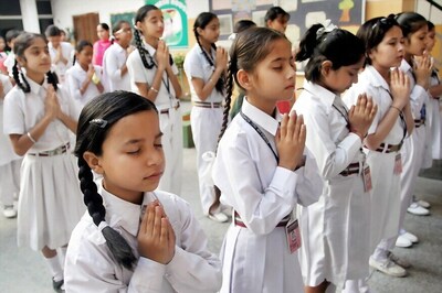 Friends May Help Kids Easily Move To Secondary School