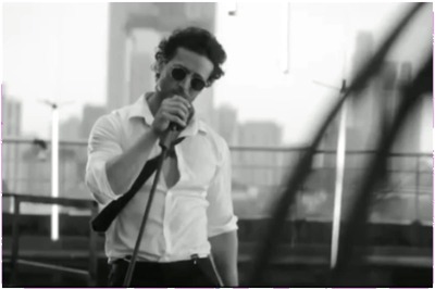 Tiger Shroff Shares Teaser of Singing Debut, Disha Patani Finds it 'Unbelievable'
