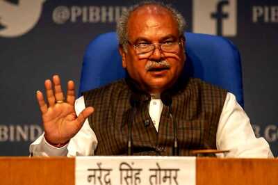 Tomar Targets Opposition Parties Over Farmers' Stir, Accuses Them of Propaganda against New Laws