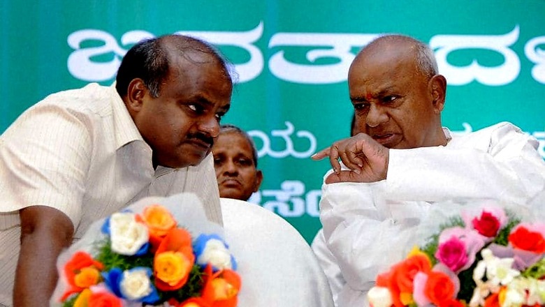 Hung Assembly Will Put Gowdas in Driver's Seat, May Render Siddaramaiah, BSY Irrelevant