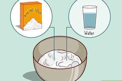 How to Wash Your Hair Using Only Natural Ingredients