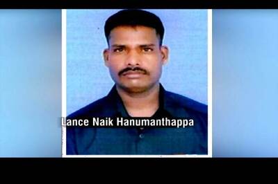 Rescued Siachen soldier loses battle for life