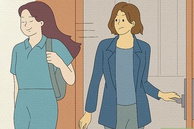 31 Things Girls Do That Give People the Ick (Plus, How to Stop Doing Them)