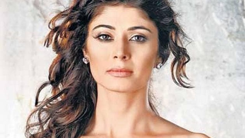 Pooja Batra is back