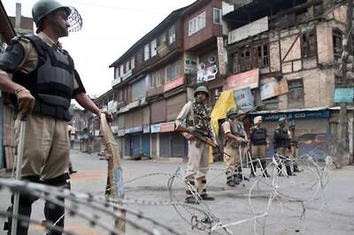 Curfew Remains In Parts of Kashmir Valley