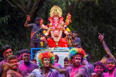 Ganesh Chaturthi Updates: National Security Advisor Ajit Doval Visits Maha CM's Residence for Darshan; Festivities at Hubballi’s Idgah Ground Over, Muslim Body to File Contempt Plea