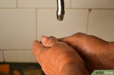 How to Blow a Bubble with Your Hands