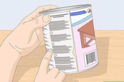 How to Create a Sponge Paint Effect on Furniture