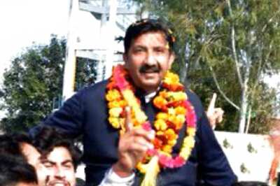 In Himachal, Congress Extends Olive Branch to Royal Loyalist by Appointing Mukesh Agnihotri As CM's Dy