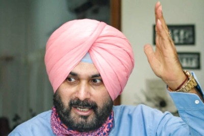 Navjot Singh Sidhu Invites Elon Musk to Set up Tesla Base, Wants Ludhiana to be EV Hub