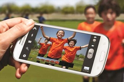 Samsung sells 500 handsets every minute