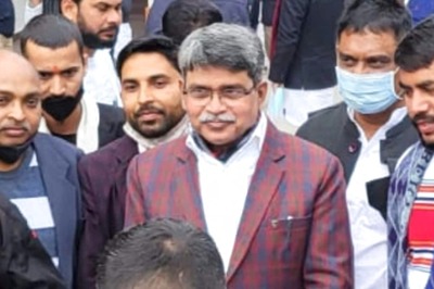 UP Polls: Benefits of Govt Schemes Reaching Public without Bias, Says Ex-IAS Officer on Joining BJP