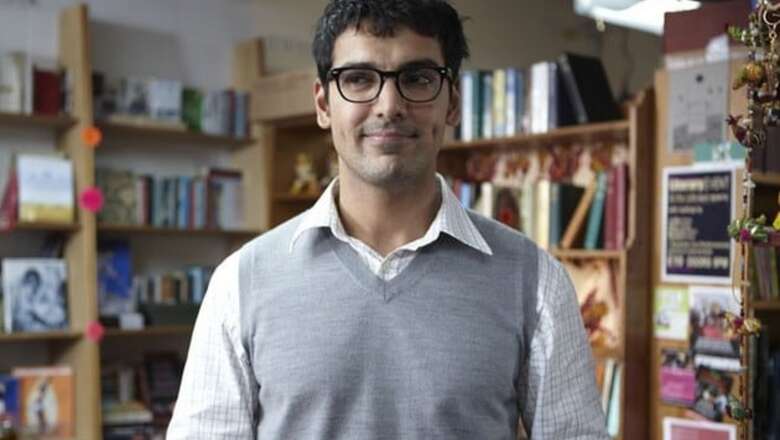 John apologises for kissing Sugandha