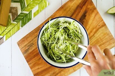 How to Freeze Shredded Zucchini